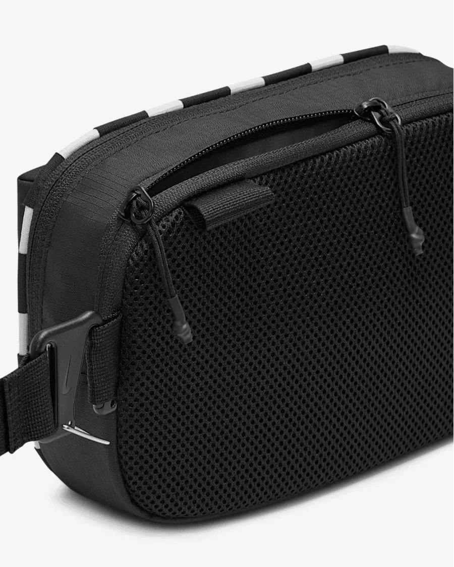 Сумка Nike Hayward Patrol Cross-Body Bag HJ8229-011