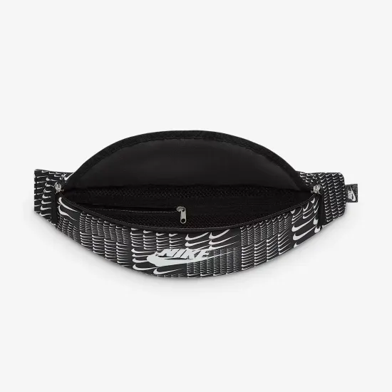 Сумка Nike Heritage Cross-Body Bag HJ8361-010