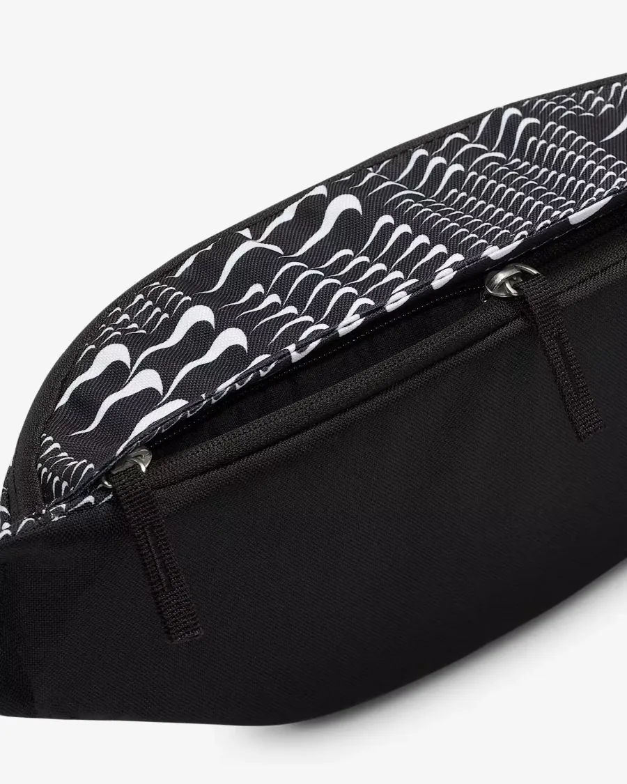 Сумка Nike Heritage Cross-Body Bag HJ8361-010
