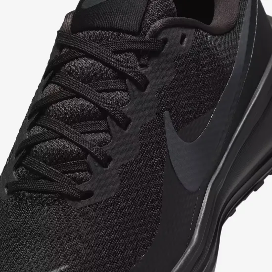 Кросівки Nike Revolution 8 HJ8485-002