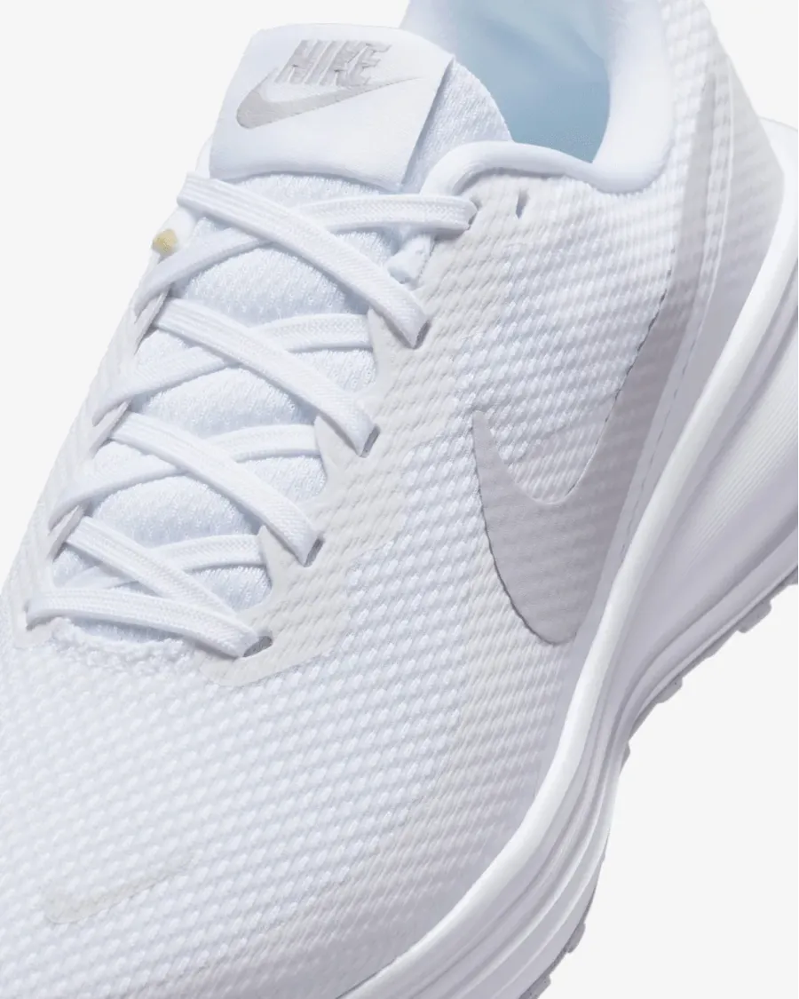 Кросівки Nike Revolution 8 HJ8485-101