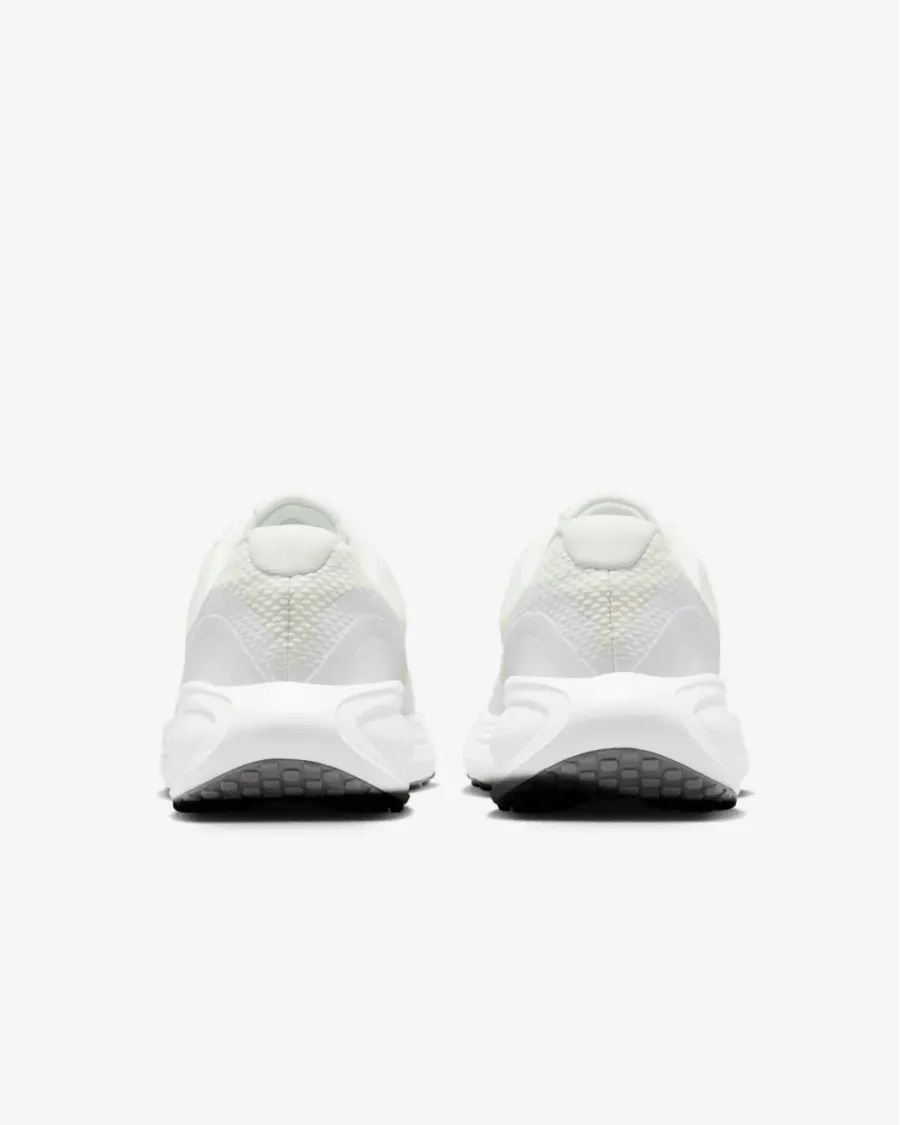 Кросівки Nike Revolution 8 HJ8485-105