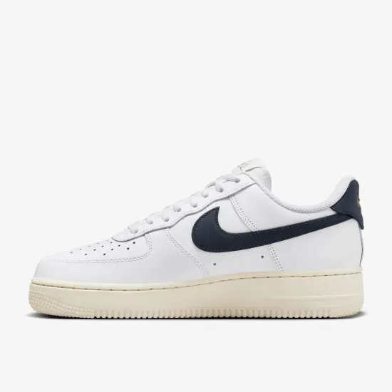 Кросівки Nike Air Force 1 '07 FlyEase HJ9122-100