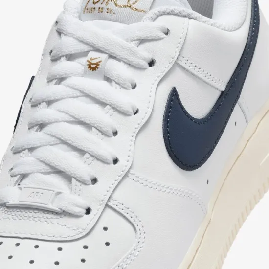 Кросівки Nike Air Force 1 '07 FlyEase HJ9122-100
