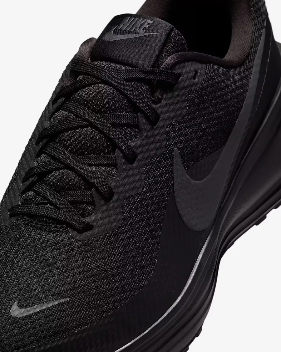 Кросівки Nike Revolution 8 HJ9198-002