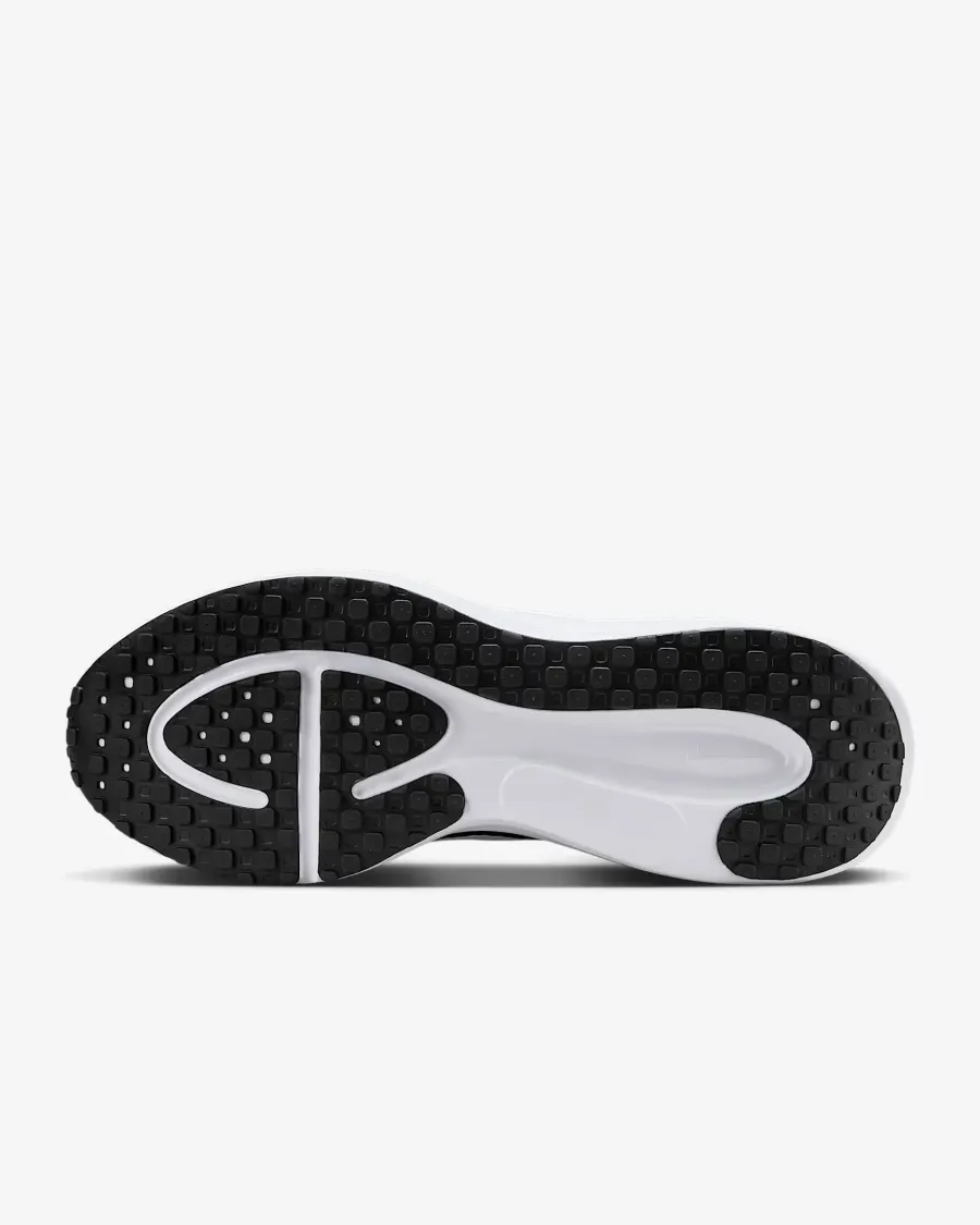 Кросівки Nike Revolution 8 HJ9198-003