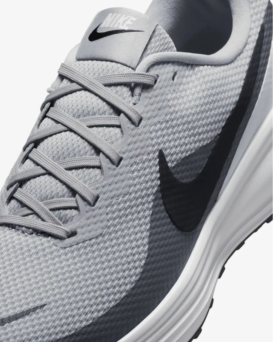 Кросівки Nike Revolution 8 HJ9198-004