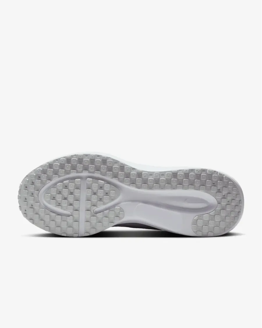Кросівки Nike Revolution 8 HJ9198-100