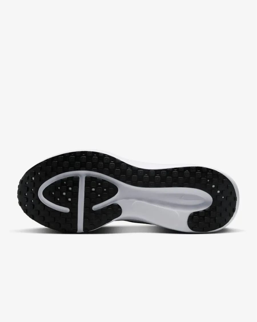 Кросівки Nike Revolution 8 HJ9198-101