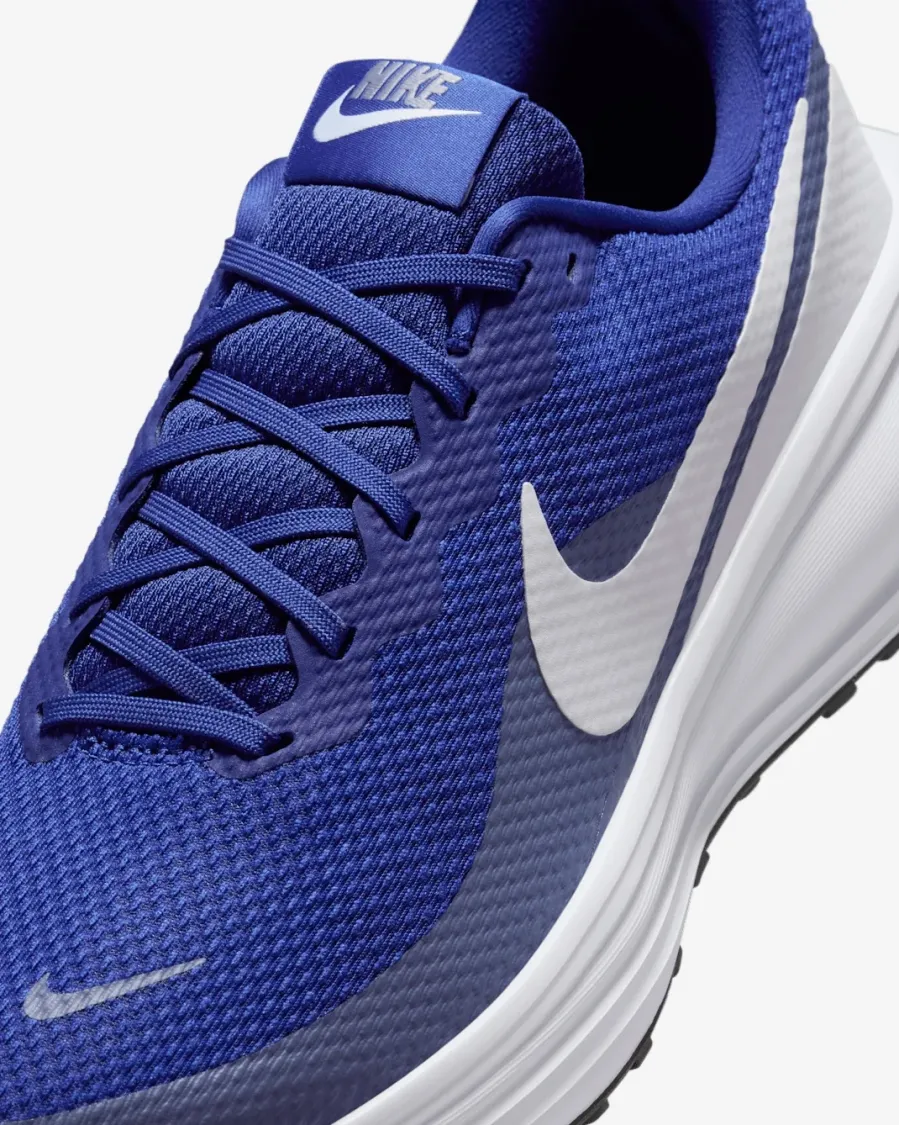 Кросівки Nike Revolution 8 HJ9198-401