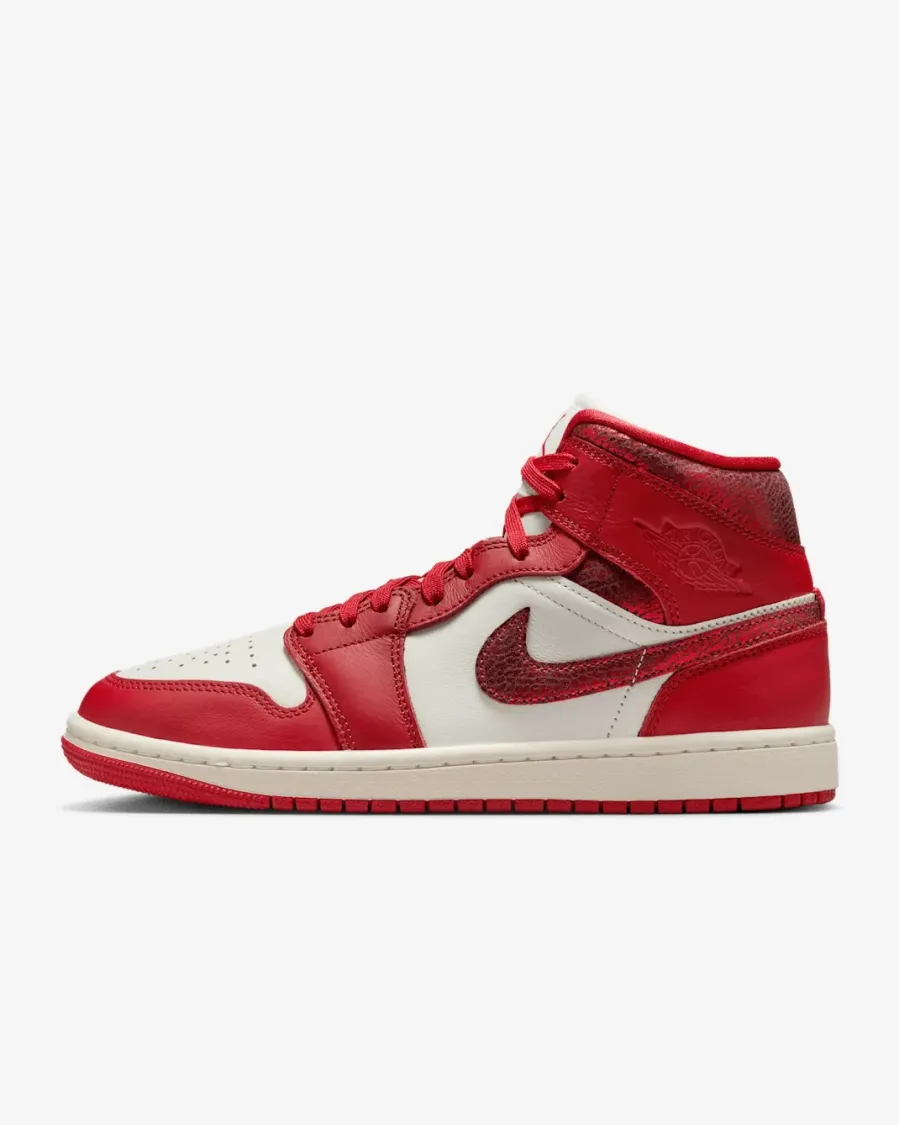 Кросівки Nike Air Jordan 1 Mid SE HJ9337-106