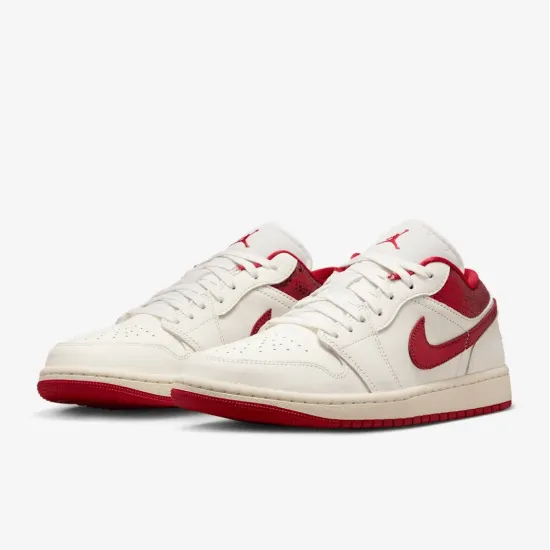 Кросівки Nike Air Jordan 1 Low SE HJ9338-106