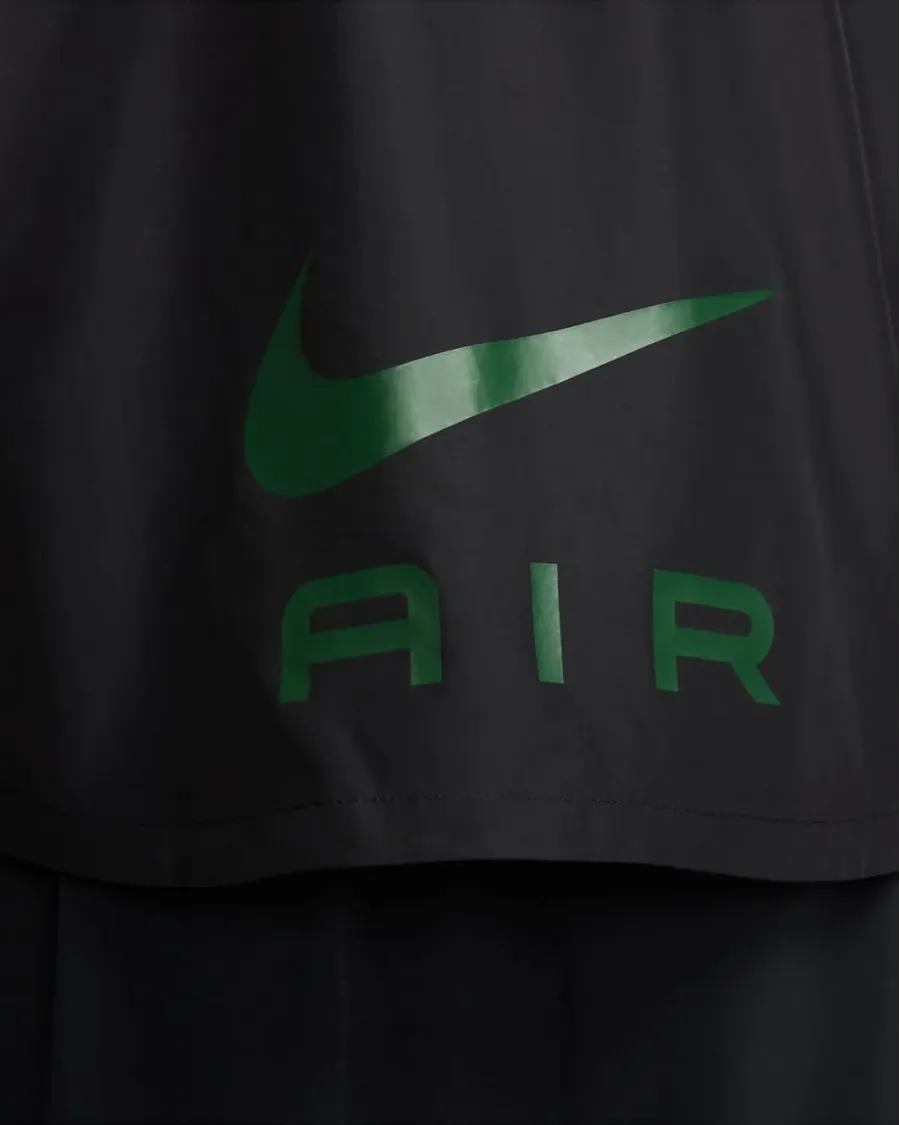 Куртка Nike Sportswear SW Air Run HM0187-011