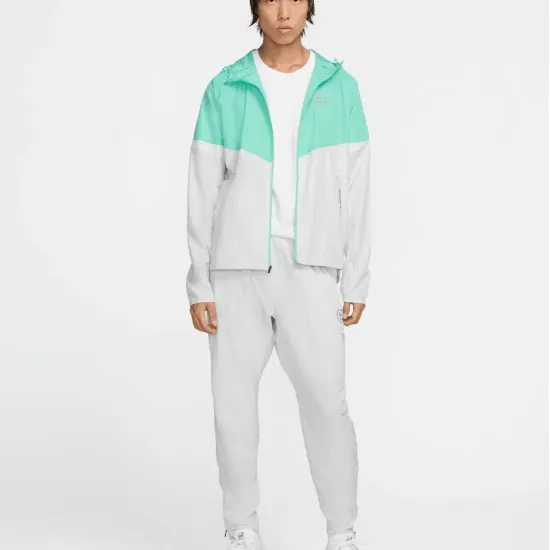 Куртка Nike Sportswear SW Air Run HM0187-025