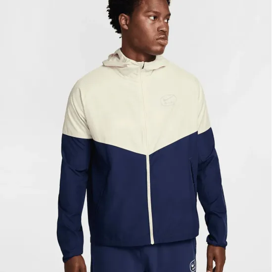 Куртка Nike Sportswear SW Air Run HM0187-411