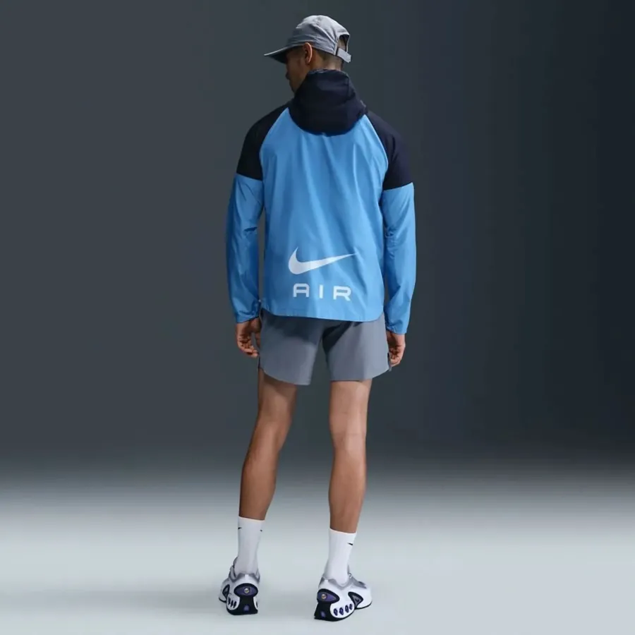 Куртка Nike Sportswear SW Air Run HM0187-489