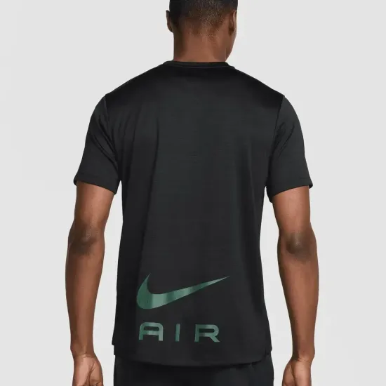 Футболка Nike Air Swoosh HM0195-011