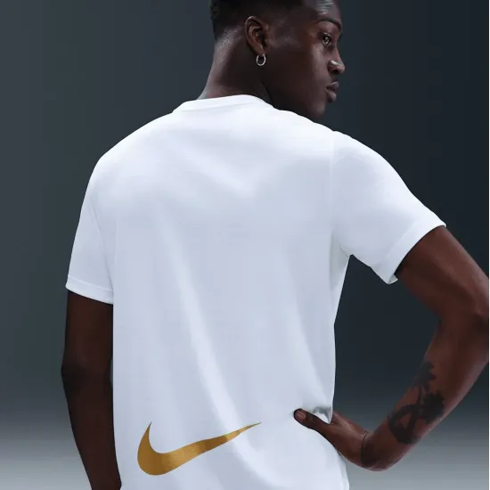 Футболка Nike Air Swoosh HM0195-101