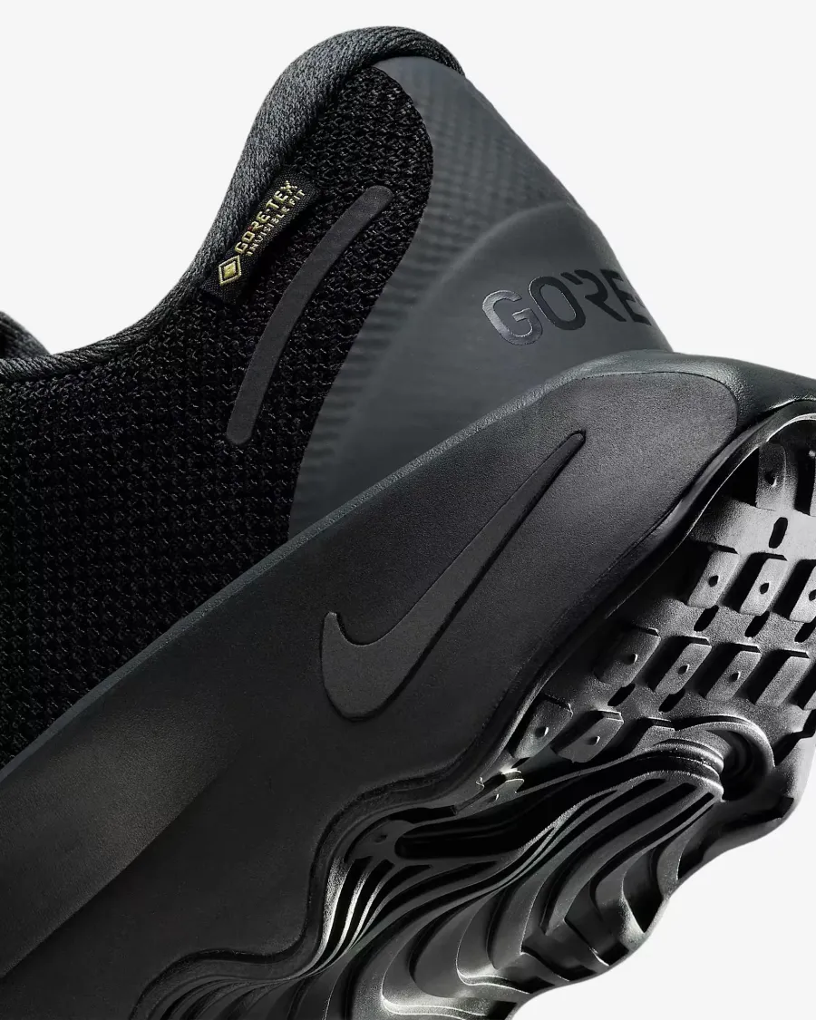 Кросівки Nike Motiva Gore‑Tex HM0355-001