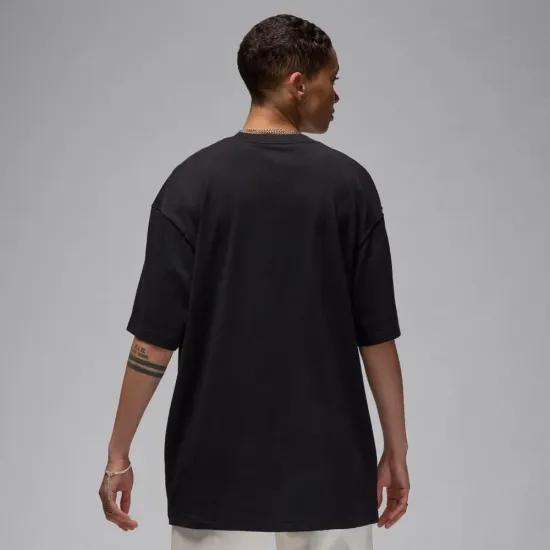 Футболка Nike Air Jordan Essentials Oversized HM4372-010