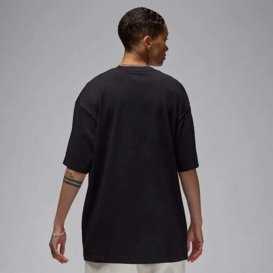 Футболка Nike Air Jordan Essentials Oversized HM4372-010
