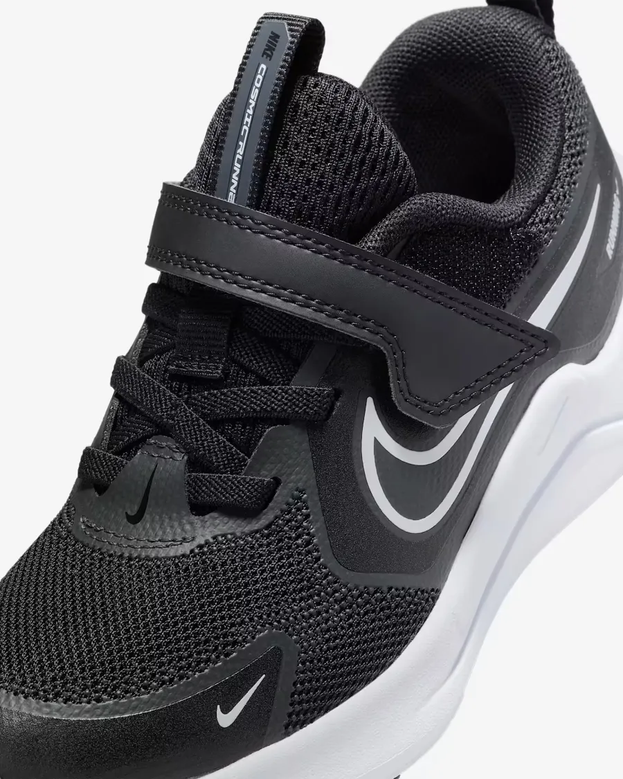 Кросівки Nike Cosmic Runner HM4400-003