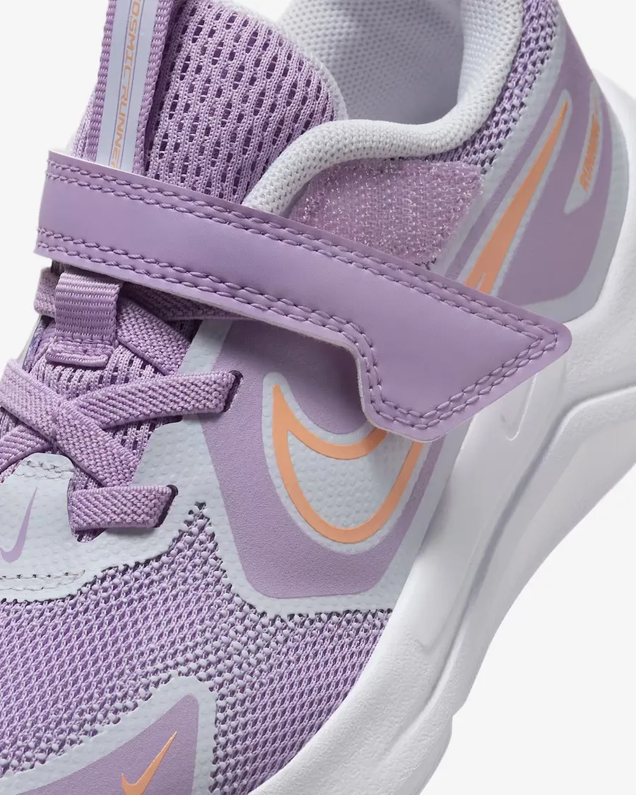 Кросівки Nike Cosmic Runner HM4400-503