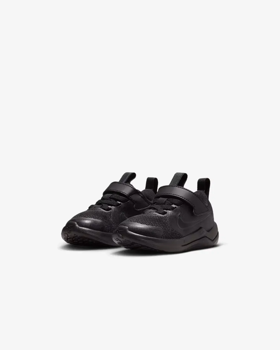 Кросівки Nike Cosmic Runner HM4401-001