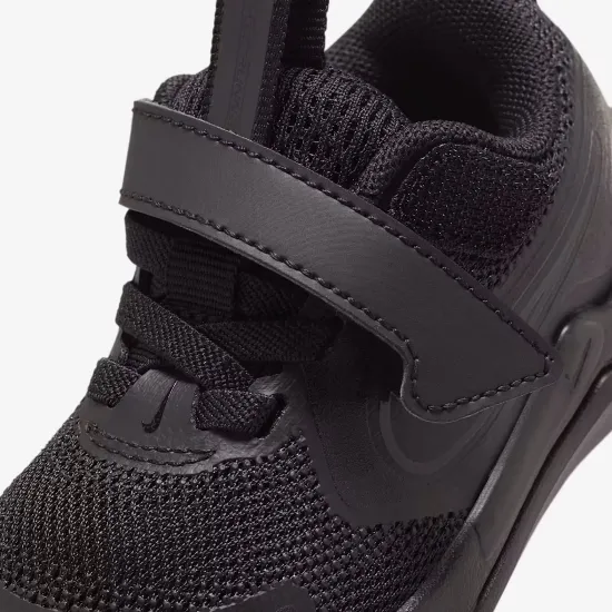 Кросівки Nike Cosmic Runner HM4401-001