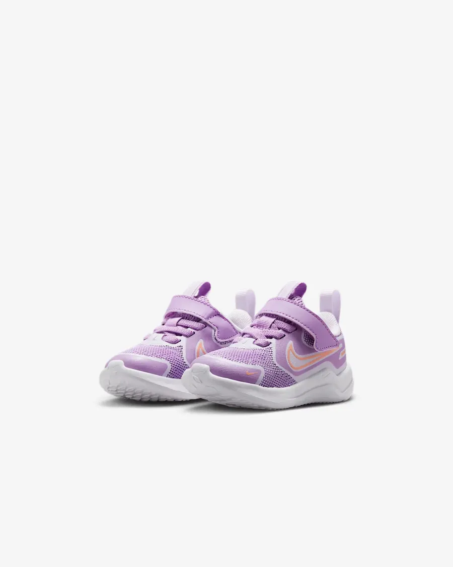 Кросівки Nike Cosmic Runner HM4401-503