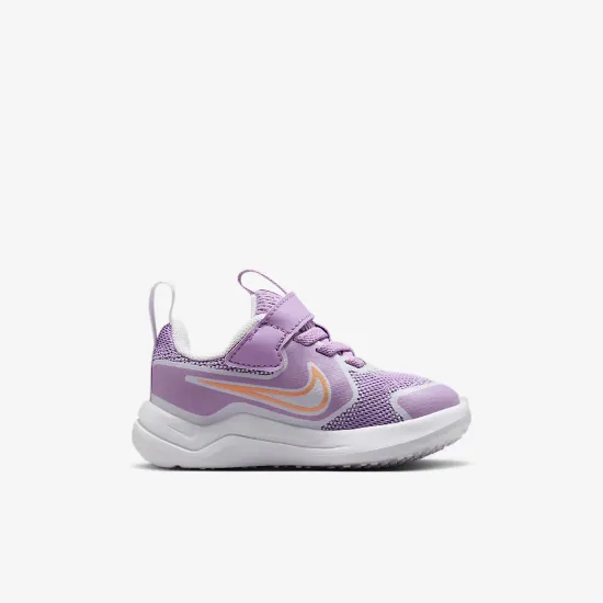 Кросівки Nike Cosmic Runner HM4401-503