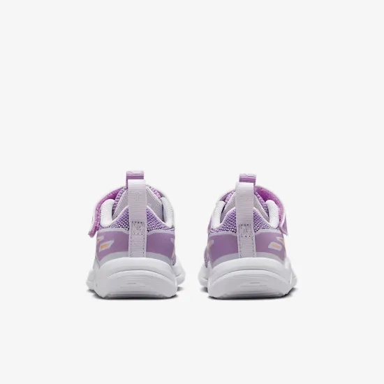 Кросівки Nike Cosmic Runner HM4401-503