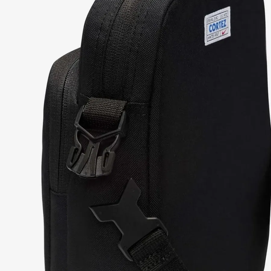 Сумка Nike Cortez Heritage Cross-Body Bag HM4415-010