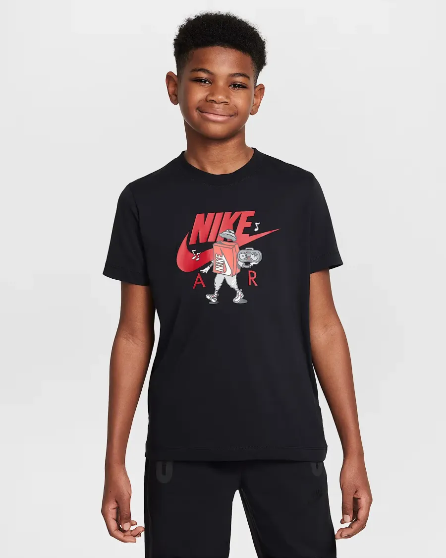 Футболка Nike Sportswear Boxy HM5661-010