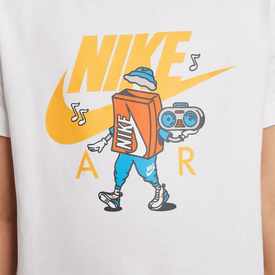Футболка Nike Sportswear Boxy HM5661-100