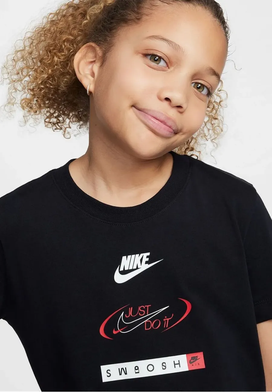 Футболка Nike Sportswear Logos HM5662-010