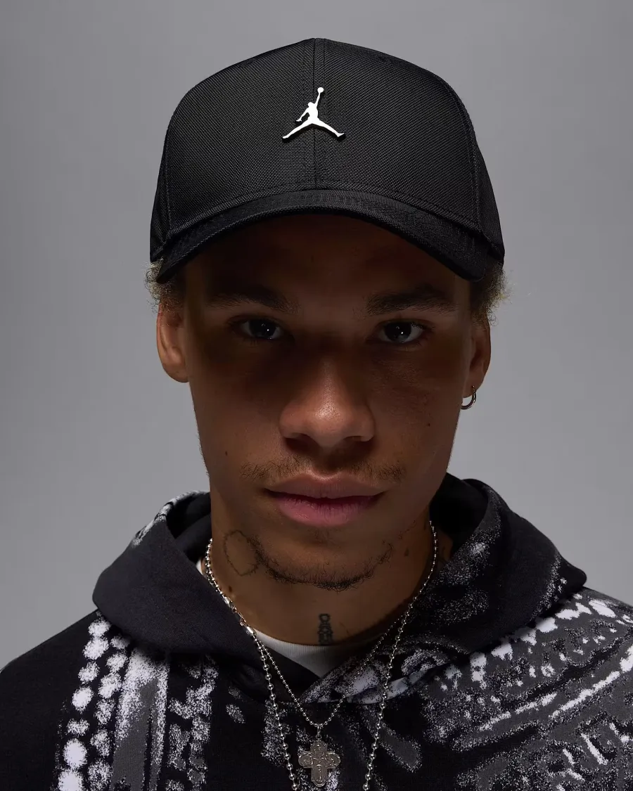 Кепка Nike Air Jordan Rise Structured Metal Jumpman Hat HM5750-010
