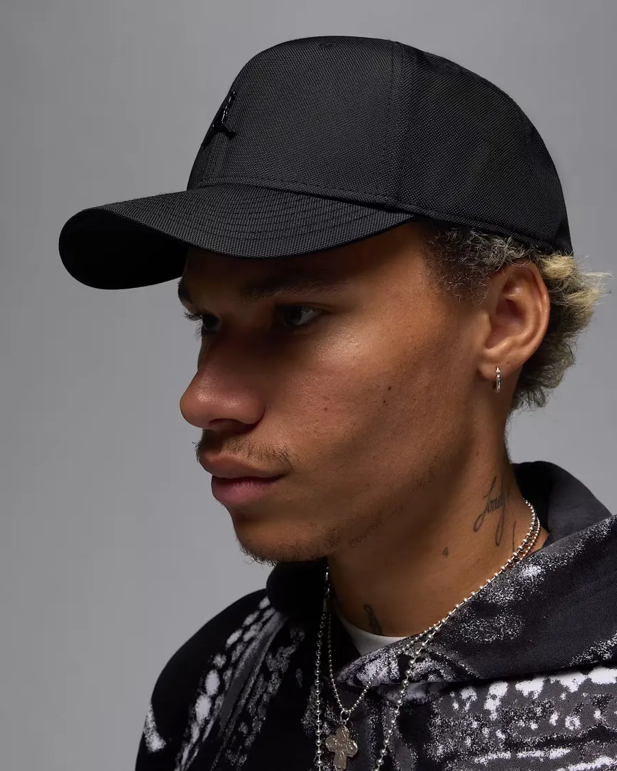 Кепка Nike Air Jordan Rise Structured Metal Jumpman Hat HM5750-010