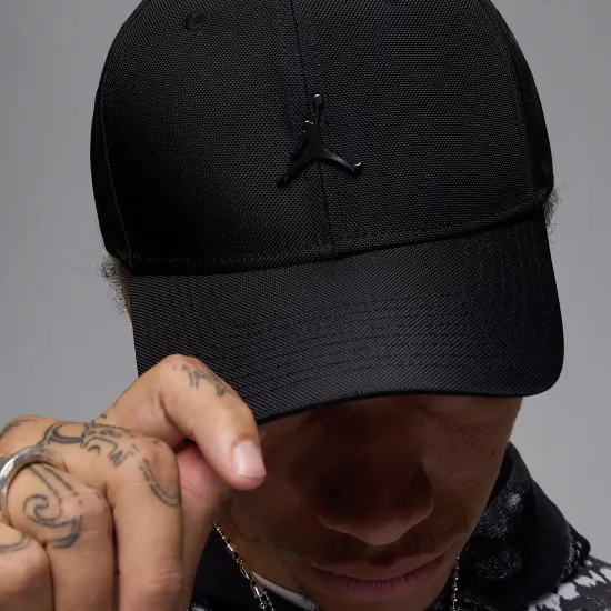 Кепка Nike Air Jordan Rise Structured Metal Jumpman Hat HM5750-010