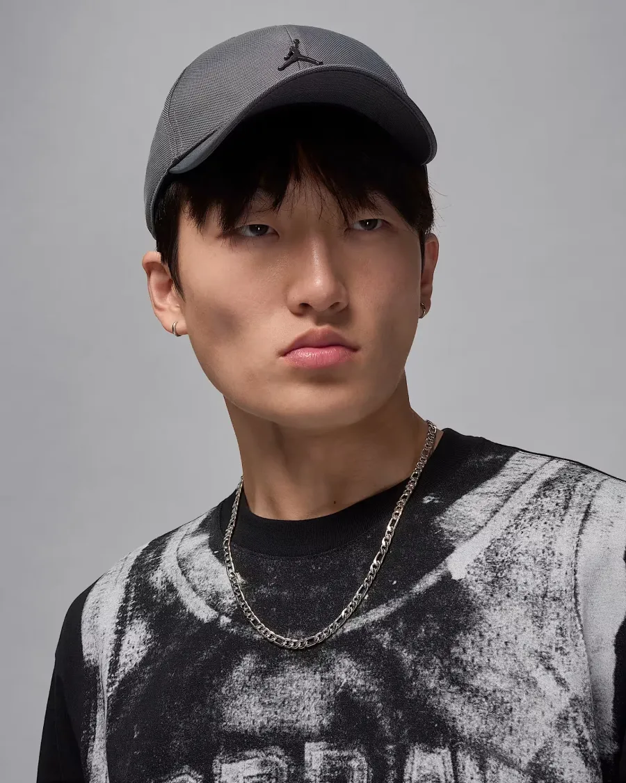 Кепка Nike Air Jordan Rise Structured Metal Jumpman Hat HM5750-068