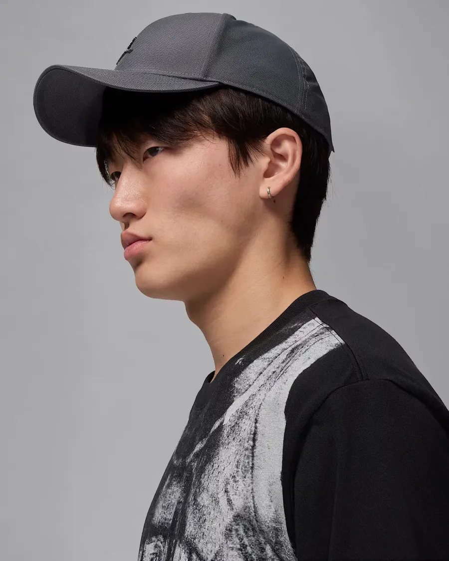 Кепка Nike Air Jordan Rise Structured Metal Jumpman Hat HM5750-068
