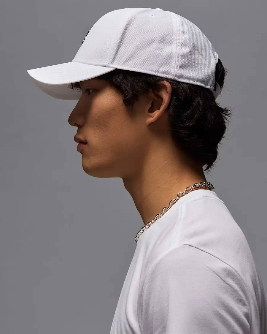 Кепка Nike Air Jordan Rise Structured Metal Jumpman Hat HM5750-100