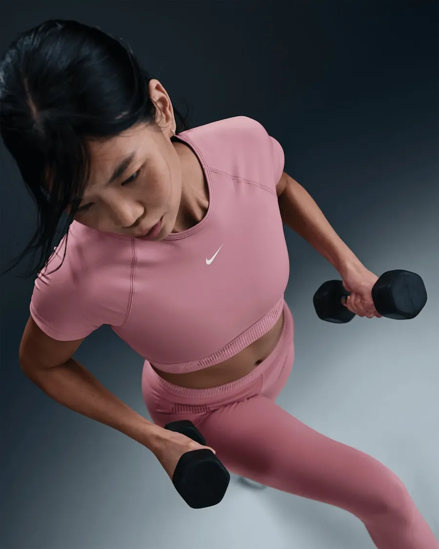 Топ Nike Pro Dri-FIT Short-Sleeve Cropped Graphic HM6369-699