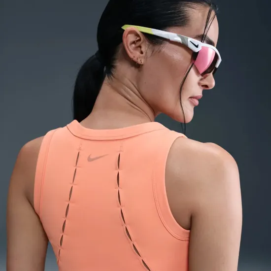 Майка Nike One Fitted HM6398-844