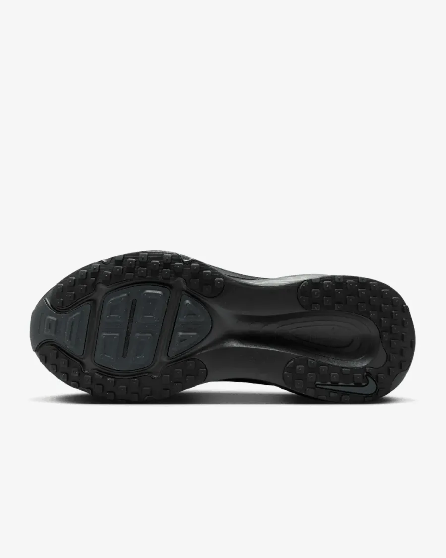Кросівки Nike Vomero 18 HM6803-005