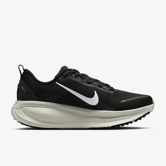 Кросівки Nike Vomero 18 HM6803-007