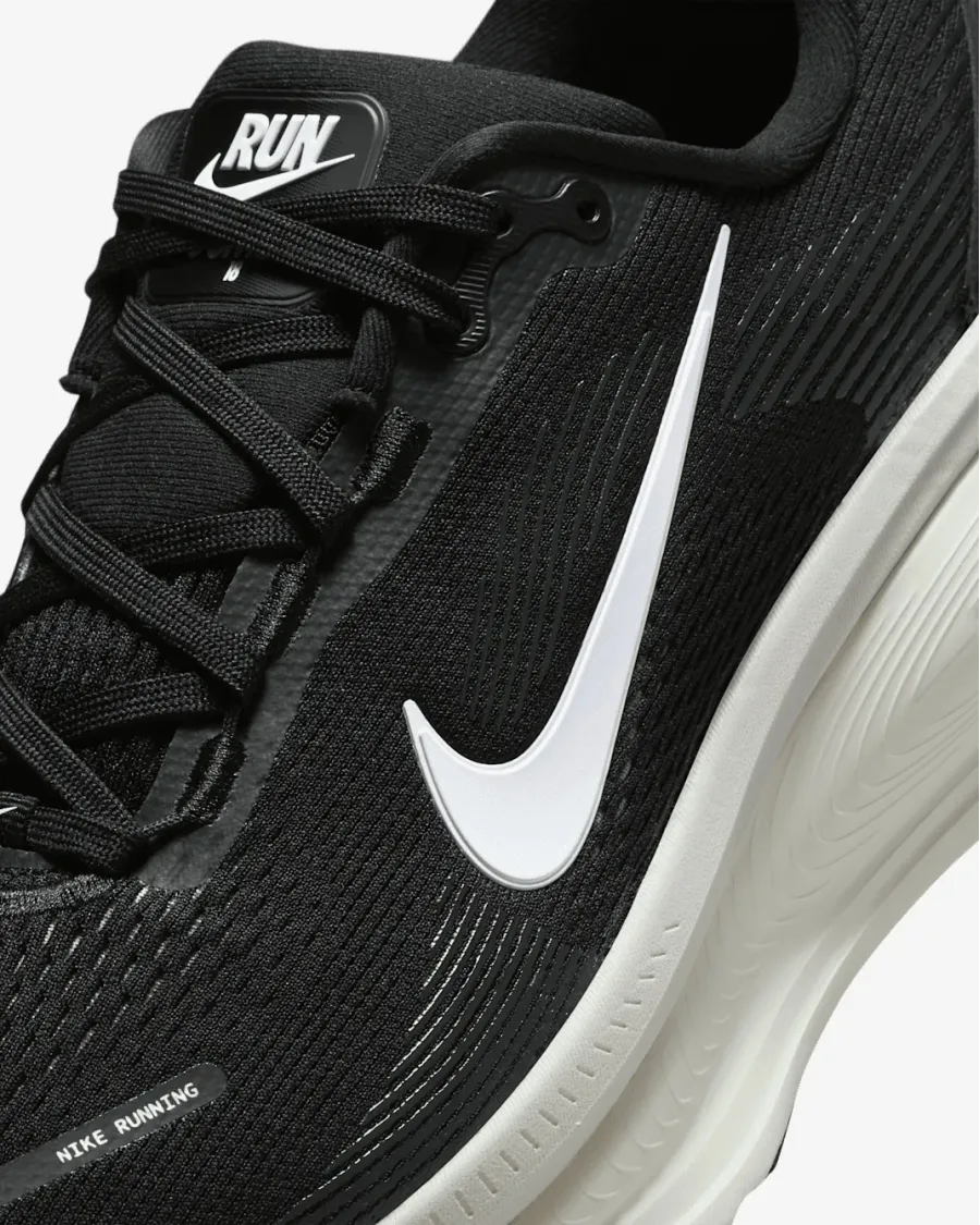 Кросівки Nike Vomero 18 HM6803-007