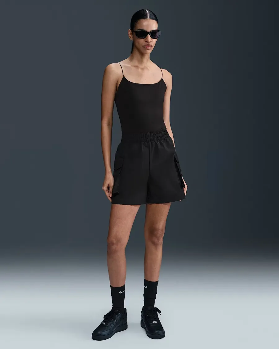 Шорти Nike Sportswear Essential Woven High-Waisted Cargo HM6982-010