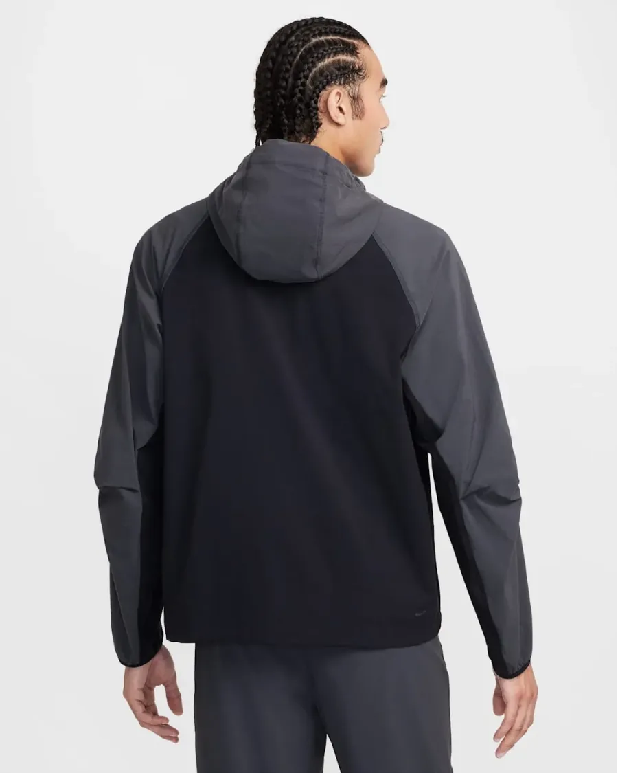 Куртка Nike Tech Woven Full Zip Windrunner HM7151-013
