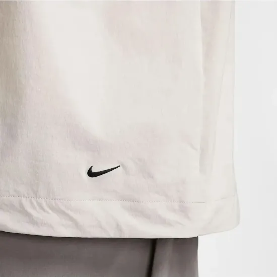 Куртка Nike Tech Woven Full Zip Windrunner HM7151-014